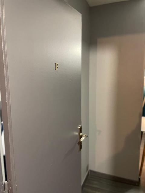 Appartement Huanlili Noyers sur Cher Bagian luar foto